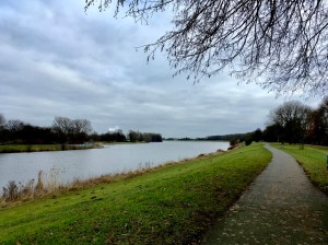 zugwmufspm6q5yczegj7q_thumb_1097